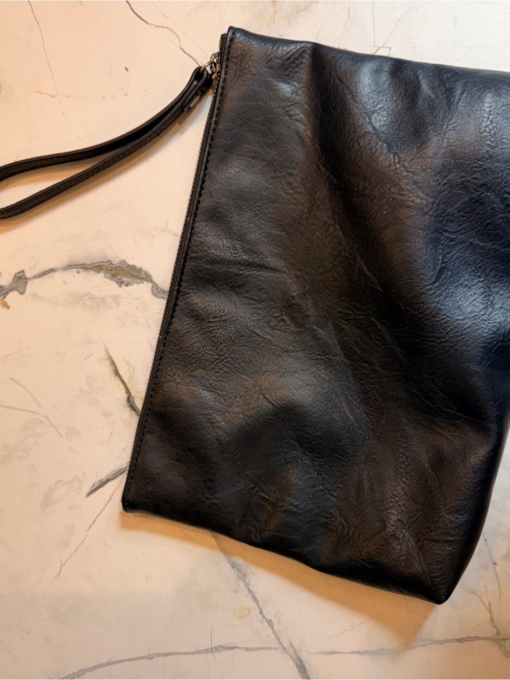 Azaria Doux Black Vegan Leather Wristlet Clutch Makeup Pouch Organizer - Picture 5 of 9